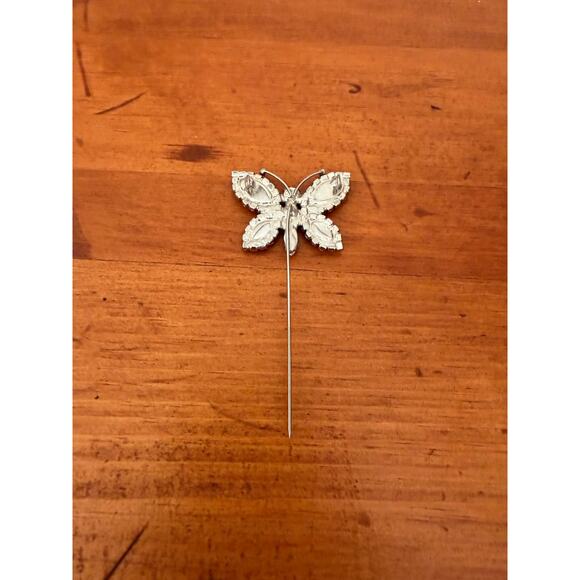 Vintage Butterfly Stick Pin Pink & Clear Gemstones Unique Eye-Catching Design - Picture 6 of 12